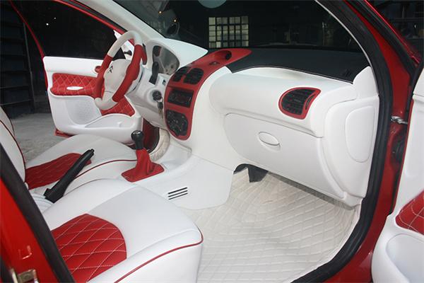 領航舵汽車裝飾 以專業與匠心，為您的愛車增添魅力與舒適